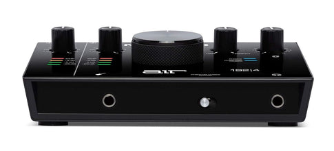 M-Audio AIR 192|4 Vocal Studio Pro - Complete Recording Package