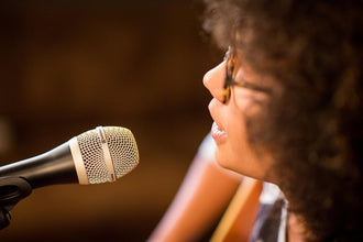 beyerdynamic TG V50 Dynamic Microphone for Singing and Speech (Cardioid Polar Pattern)