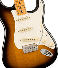 Fender American Vintage II 1961 Stratocaster, Rosewood Fingerboard, 3-Color Sunburst