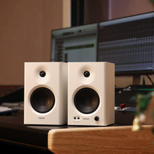 EDIFIER MR4 Studio Monitor - Smooth Frequency, 1' Silk Dome Tweeter, 4' Diaphragm Woofer, Wooden, RCA TRS, AUX, Ideal for Content Creators - White
