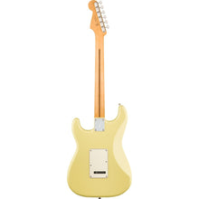 Fender Player II Stratocaster HSS MN Yellow Electric Guitar