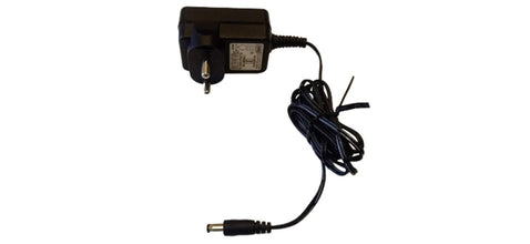 ZOOM AD-16 AC Adapter for use with Zoom's effects pedals and rhythm machines