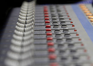 Yamaha MG20XU 20-Channel Mixer