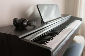 Yamaha Arius YDP-105R 88-Key Digital Piano With Adaptor PA150 - Rosewood
