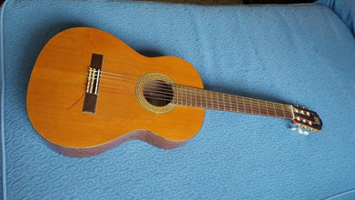 Alhambra 3C Cedro Classical Guitar, Left Handed Cut Away