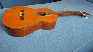 Alhambra 3C Cedro Classical Guitar, Left Handed Cut Away