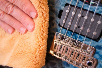 Music Nomad MN241 2 'n 1 Beyond Plush Players Cloth