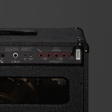 Marshall DSL40CR Powerful 40W combo amp with master volume controls