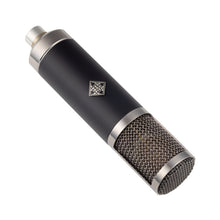 Telefunken TF47 Microphone