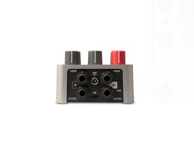 Universal Audio Max Preamp & Dual Compressor Pedal